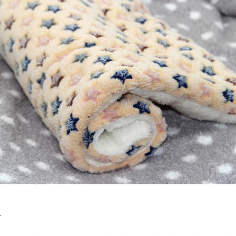 Petssify Thicken Flannel Pet Bed – Soft Warm Sleeping Mat for Small & Medium Dogs