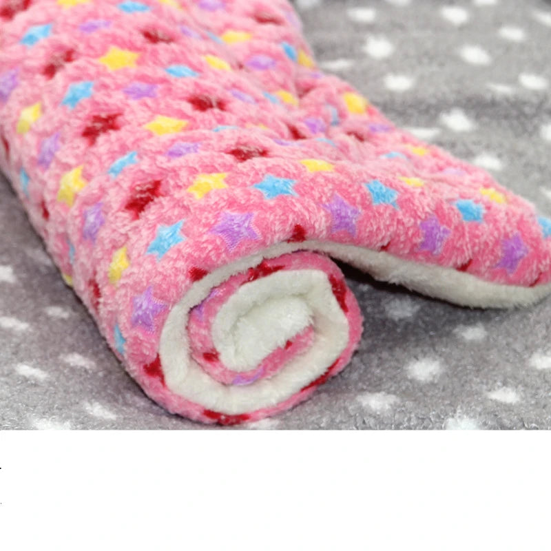 Petssify Thicken Flannel Pet Bed – Soft Warm Sleeping Mat for Small & Medium Dogs