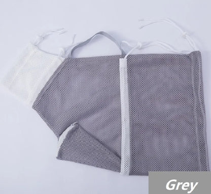 Petssify Mesh Cat Grooming Shower Bag – Adjustable Restraint for Bathing & Nail Trimming
