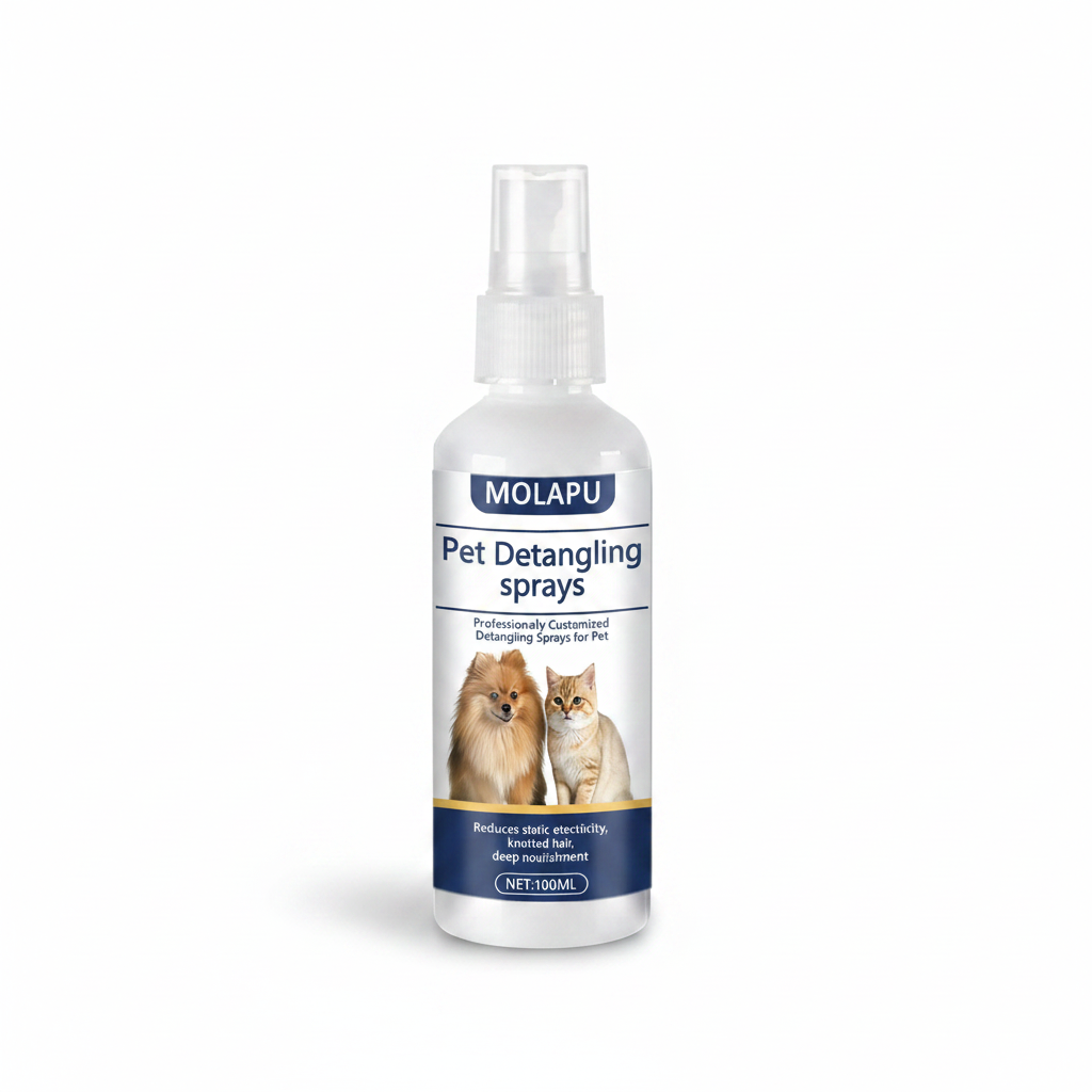 Pet Detangling Spray – White Background